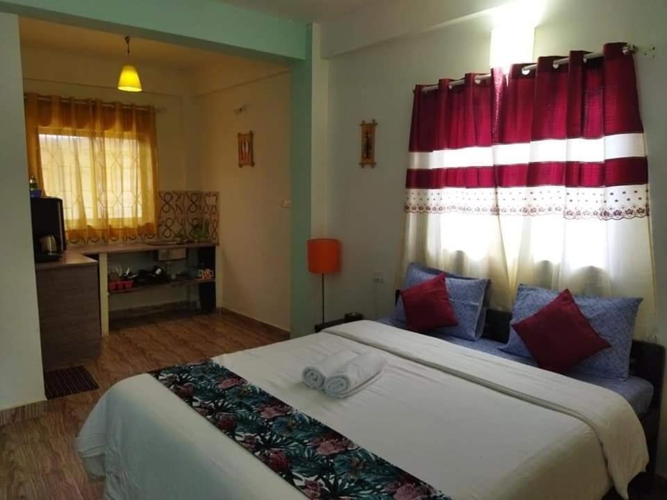 Spectrum Hub Beach Side Studio Apartment - Candolim - Goa Extérieur photo