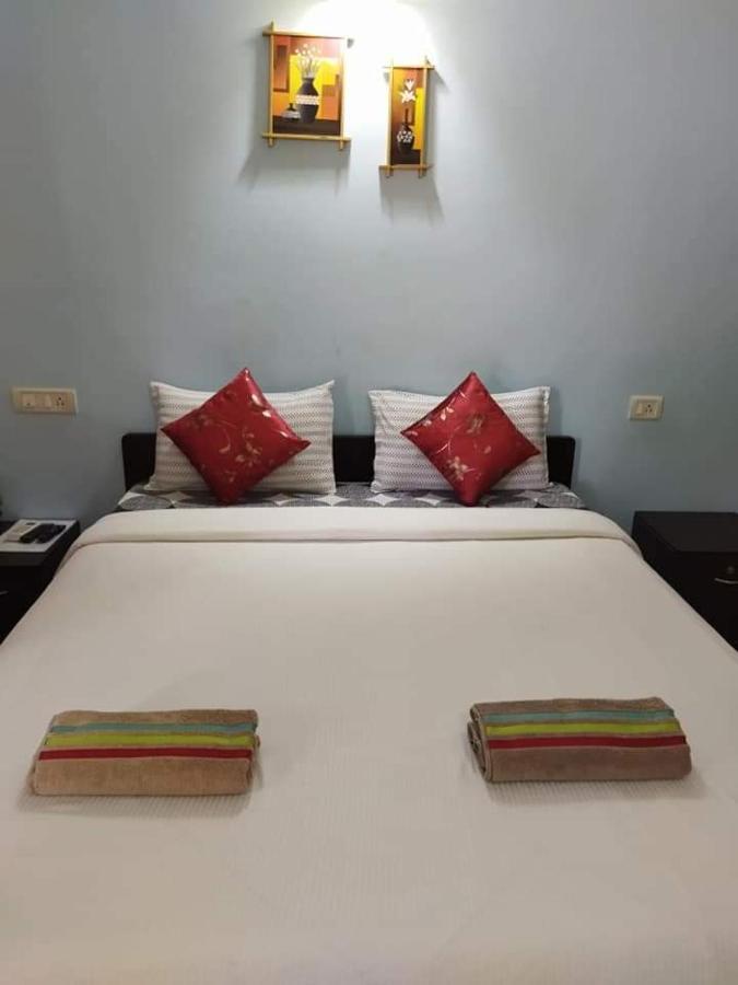 Spectrum Hub Beach Side Studio Apartment - Candolim - Goa Extérieur photo