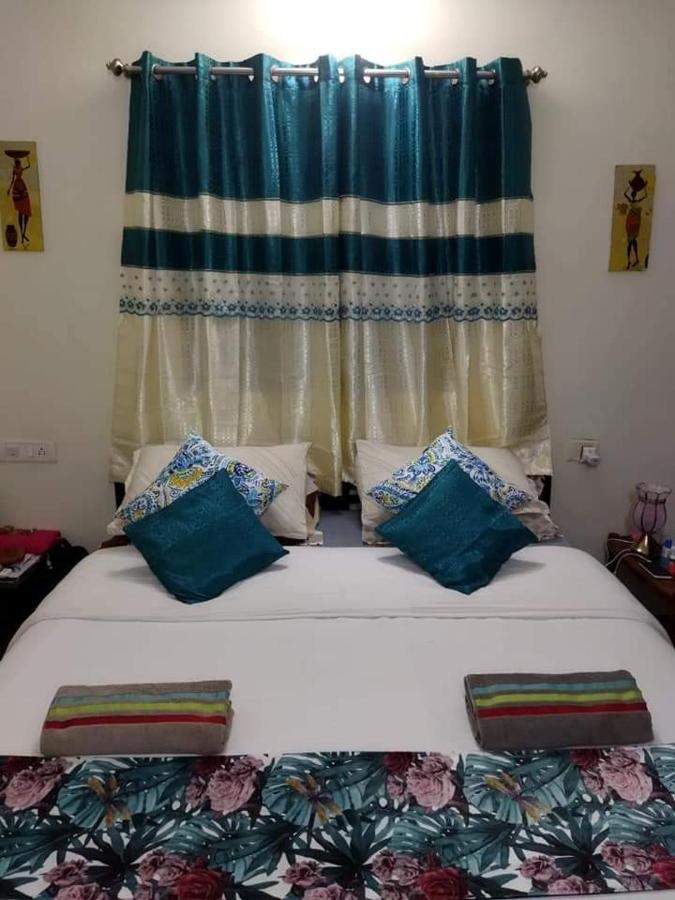 Spectrum Hub Beach Side Studio Apartment - Candolim - Goa Extérieur photo